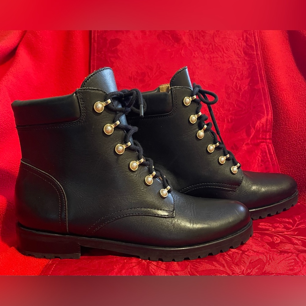 NEW Jack Rogers Peyton Pearl Bootie Womens Leather Lace-Up Ankle Boots 8.5